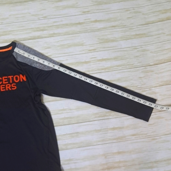 Gen 2 Athletic Shirt - Picture 3 of 8